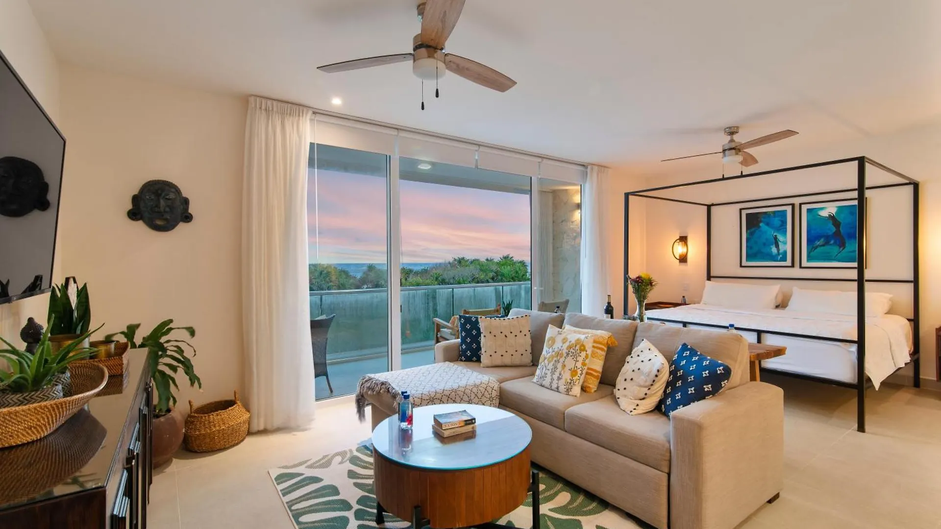 Oceanfront Paradise In Akumal Beach Access